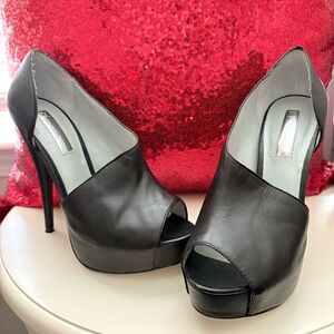 Sexy H by Halston Black Heels